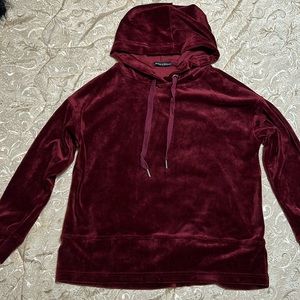 Red Velvet Harlowe & Graham Hooded Long Sleeve Top